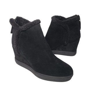 Aquatalia Ankle Booties Boots Wedge Black Leather suede fur back zipper sz 7 new